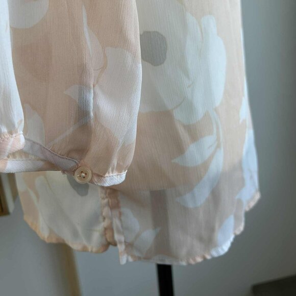 Banana Republic Blush/Ivory Sheer Floral Chiffon Blouse with 3/4 Sleeve - US S - Picture 6 of 8